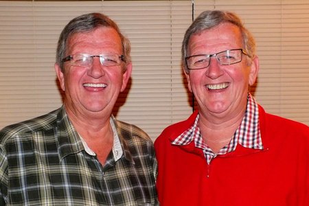 Die tweelingbroers, Jannie (links) en Pietie Botha soos hulle vandag lyk